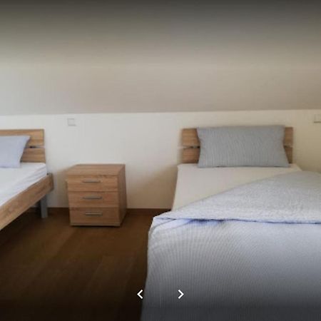 Ferienwohnungen Weishaupt, Pfingstweider Str. 30 Meckenbeuren Eksteriør bilde